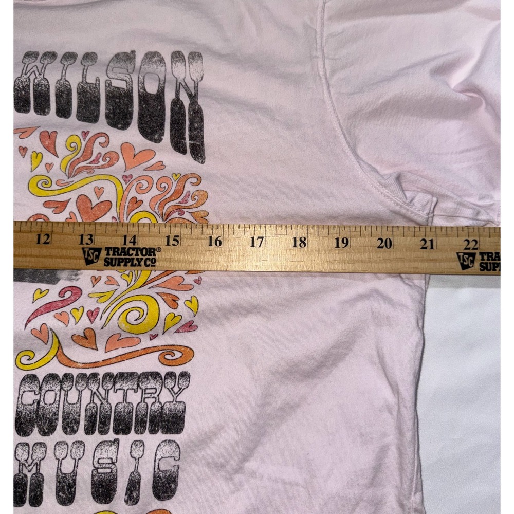 Lainey Wilson T-Shirt Bundle Women L/M Pink Bell Bottom Country Graphic Tee - Picture 9 of 10